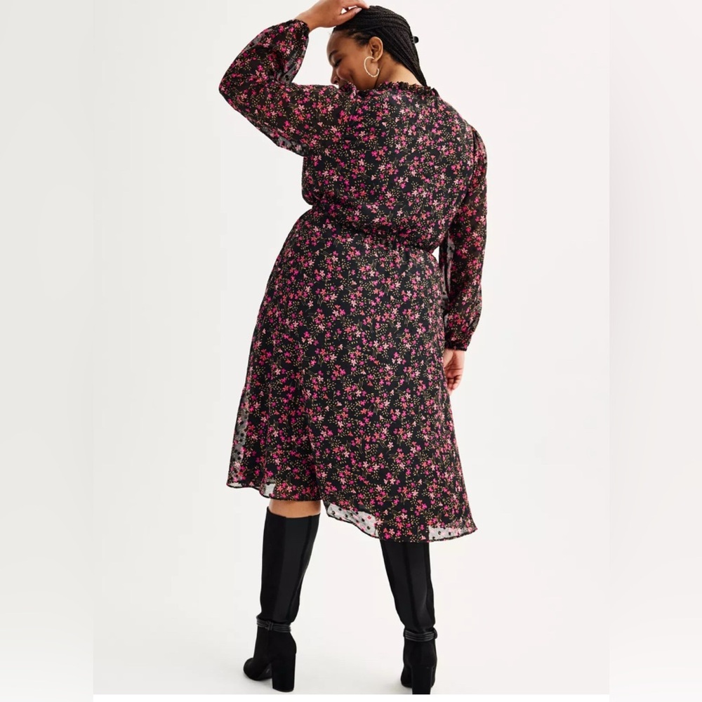 Xxl Plus Size Draper James Long Sleeve Cinched Waist Midi Dress
A589 - Picture 2 of 6